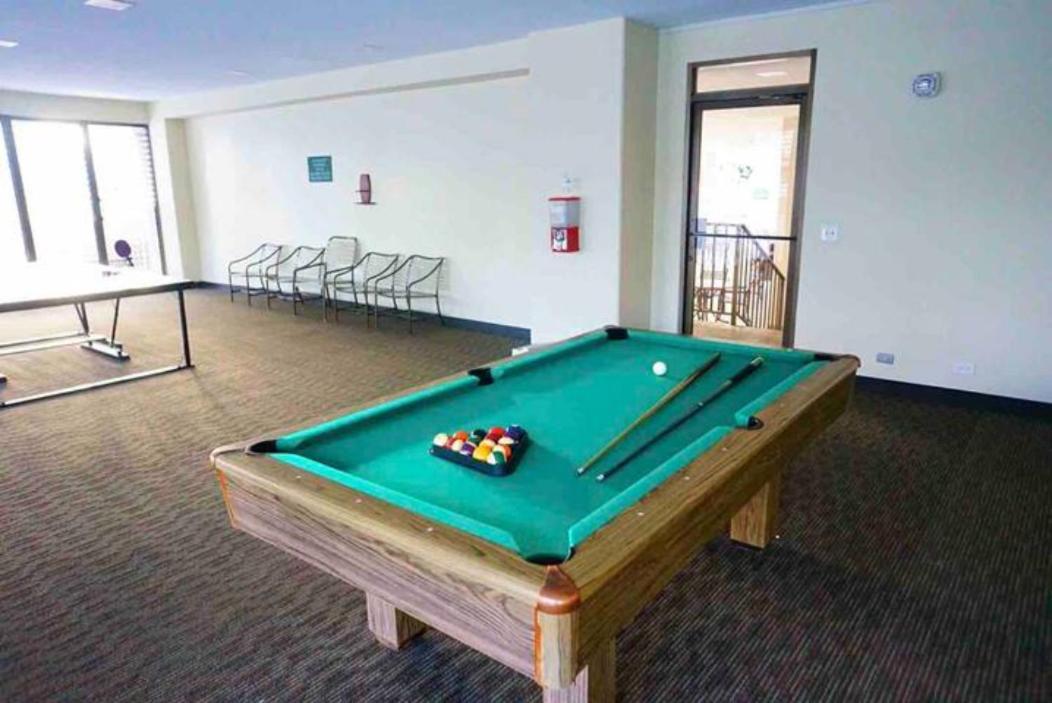 1414- Heart Of Waikiki With Kitchen - Free Parking - View Honolulu