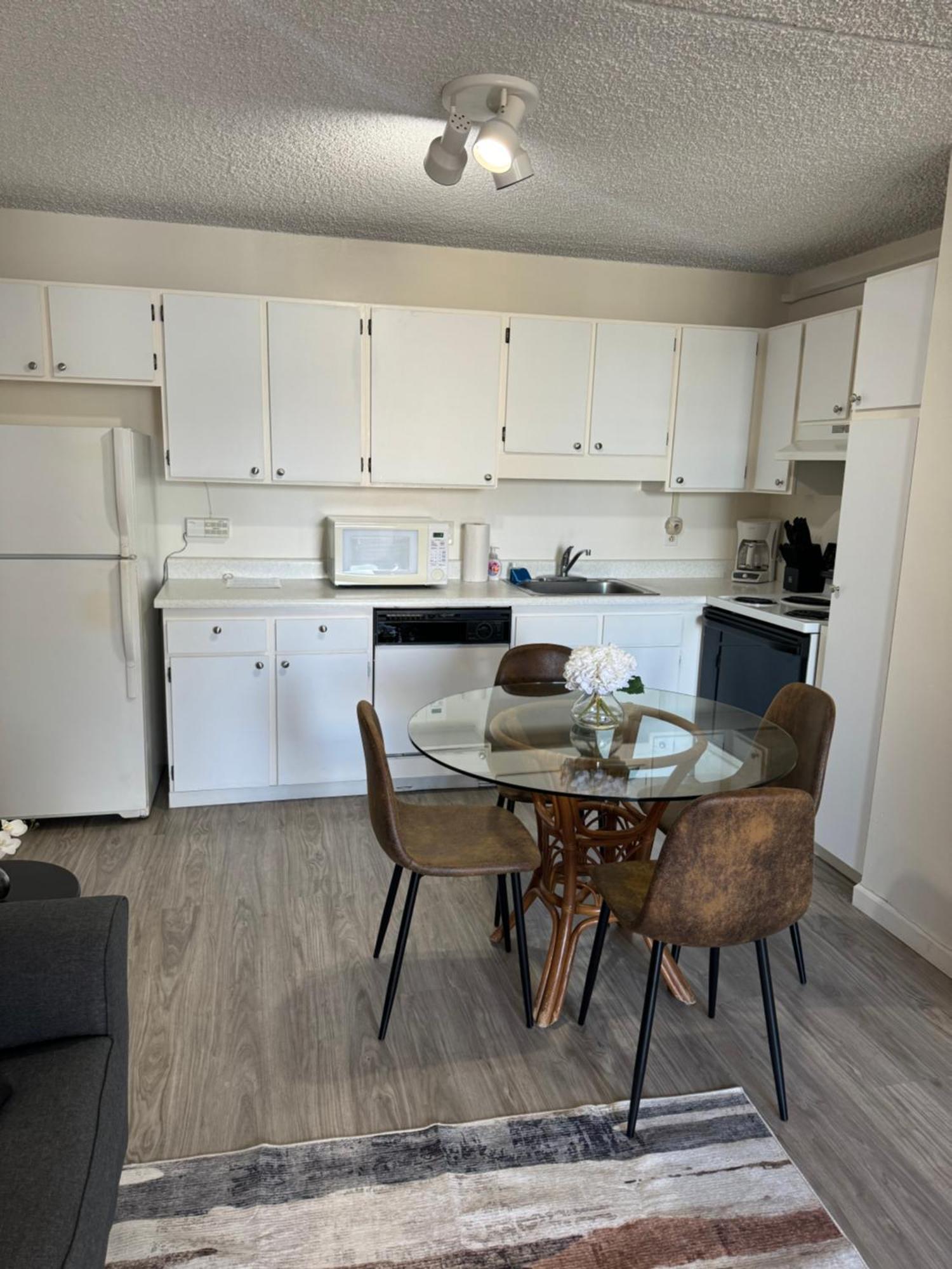 Ferienhaus 1414- Heart Of Waikiki With Kitchen - Free Parking - View